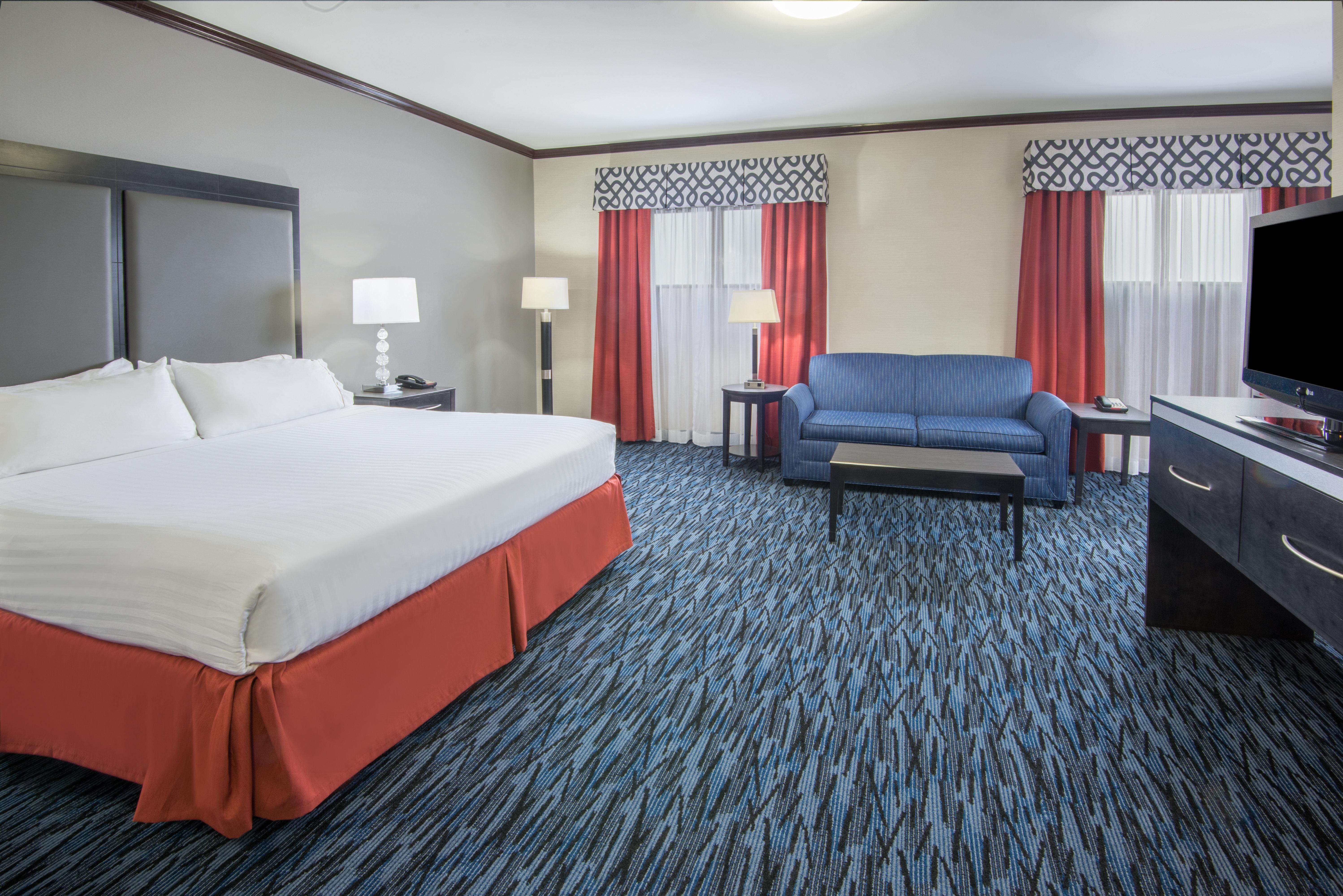 Holiday Inn Express Cleveland Airport - Brook Park, An Ihg Hotel Екстериор снимка