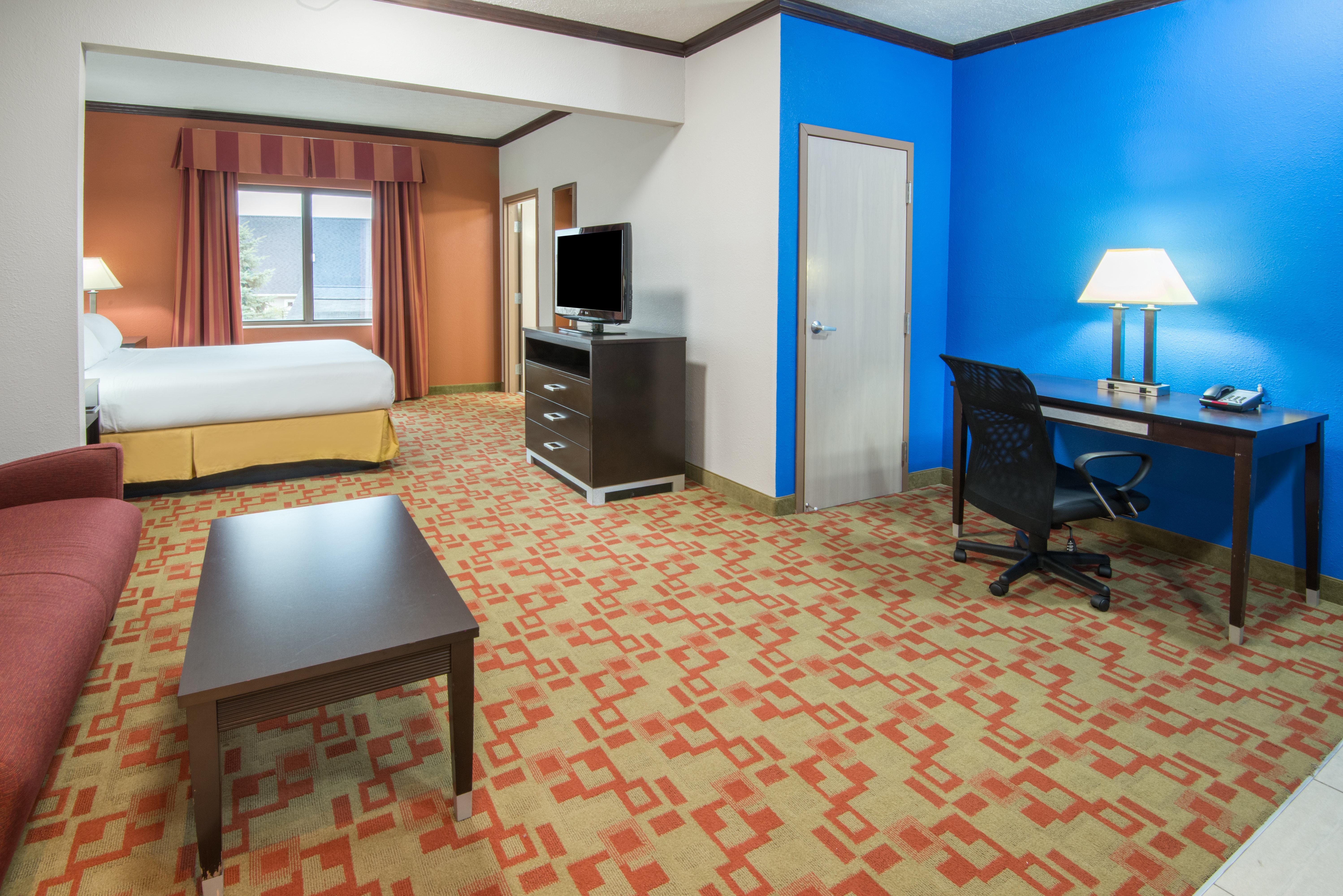 Holiday Inn Express Cleveland Airport - Brook Park, An Ihg Hotel Екстериор снимка